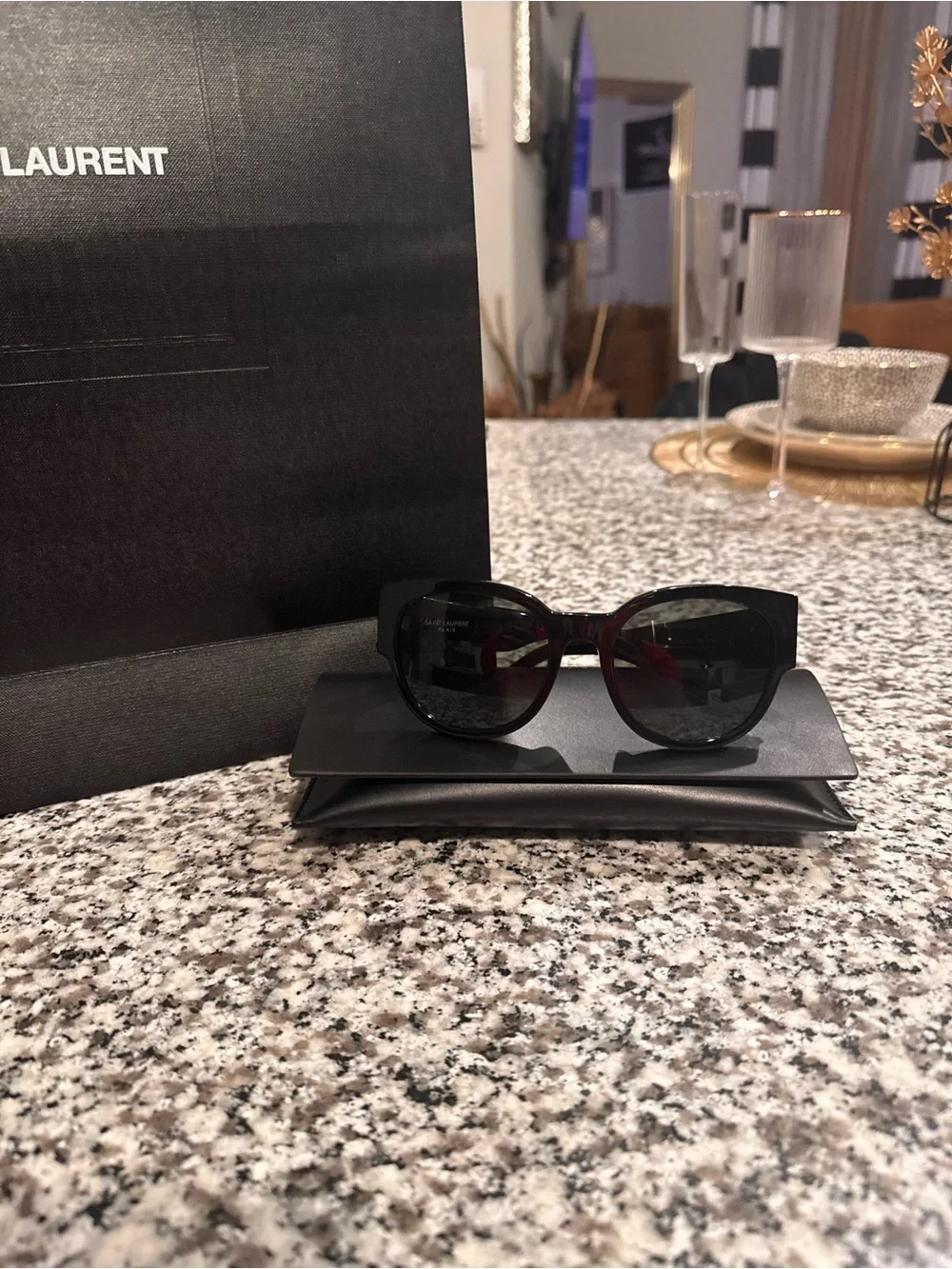 Saint Laurent Black SLM19 Wayfarer Sunglasses - Picture 3 of 9